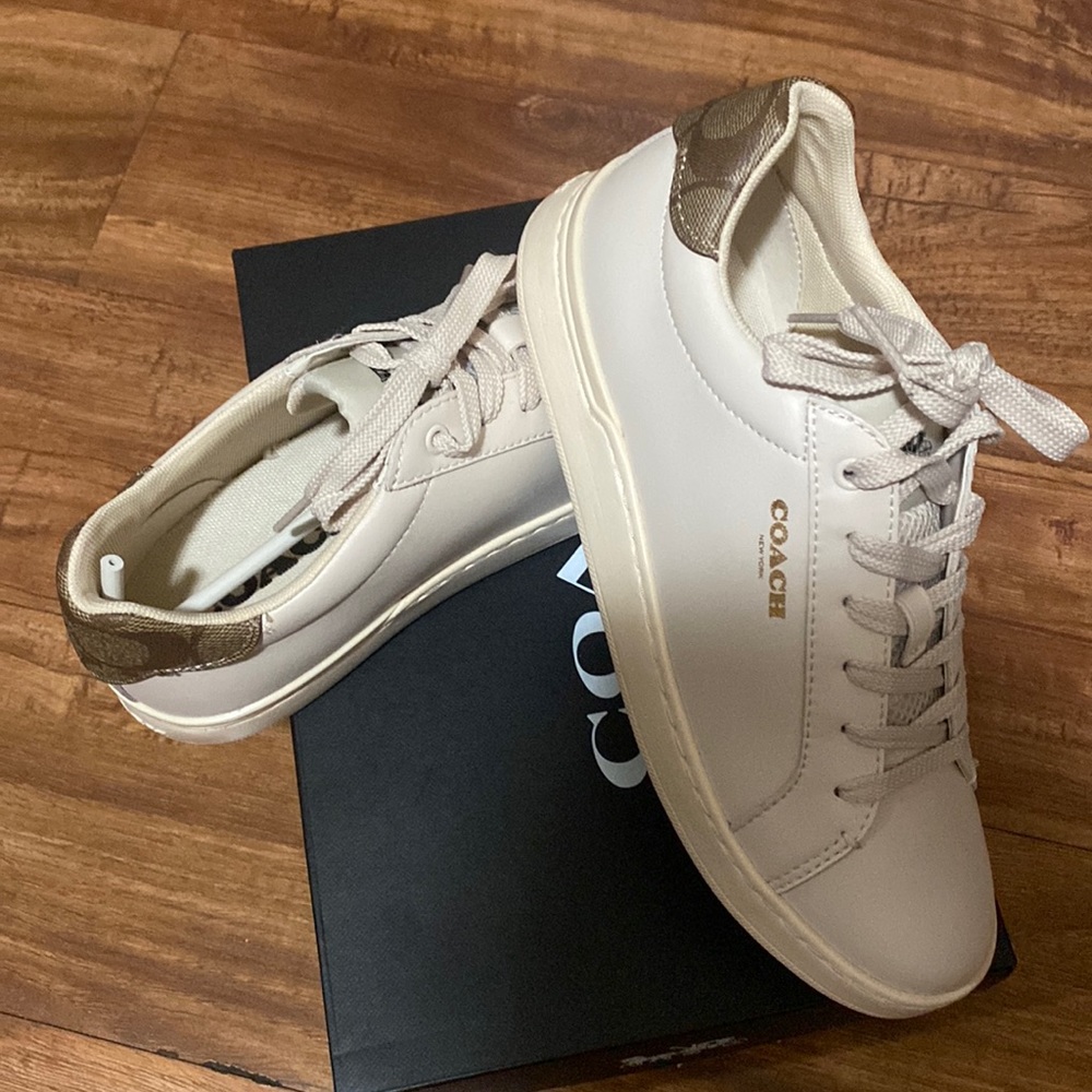 NEW COACH SHOES